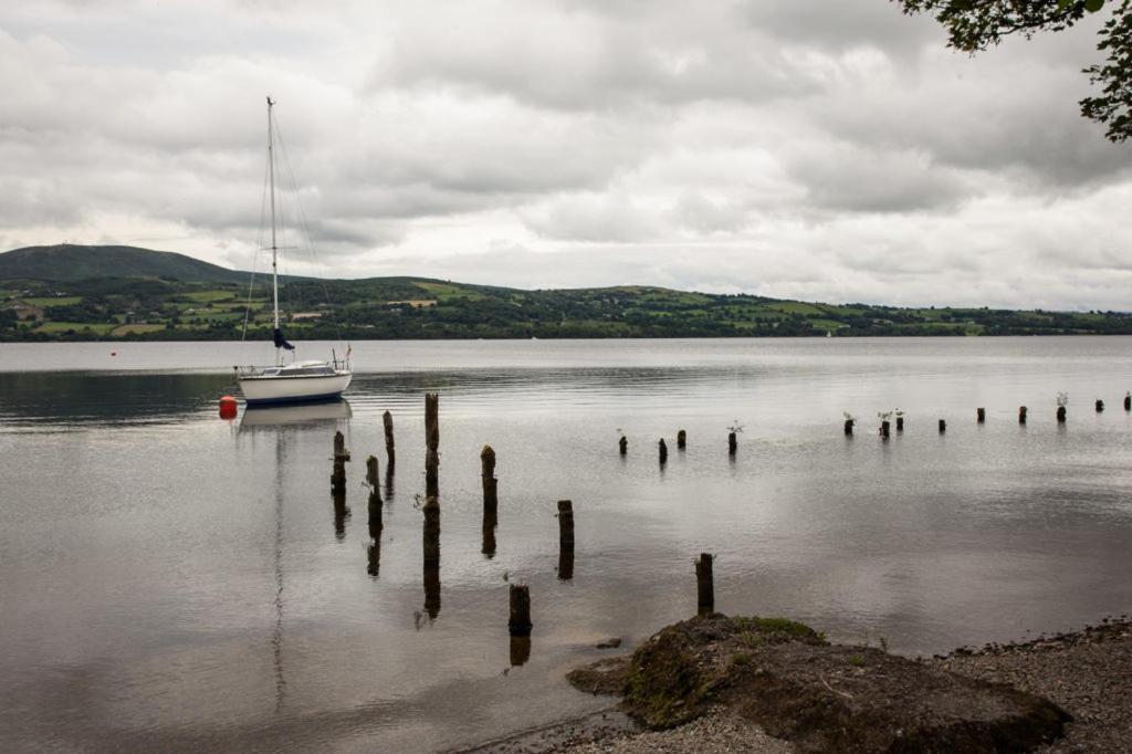 Lakeside Cottage Killaloe Esterno foto