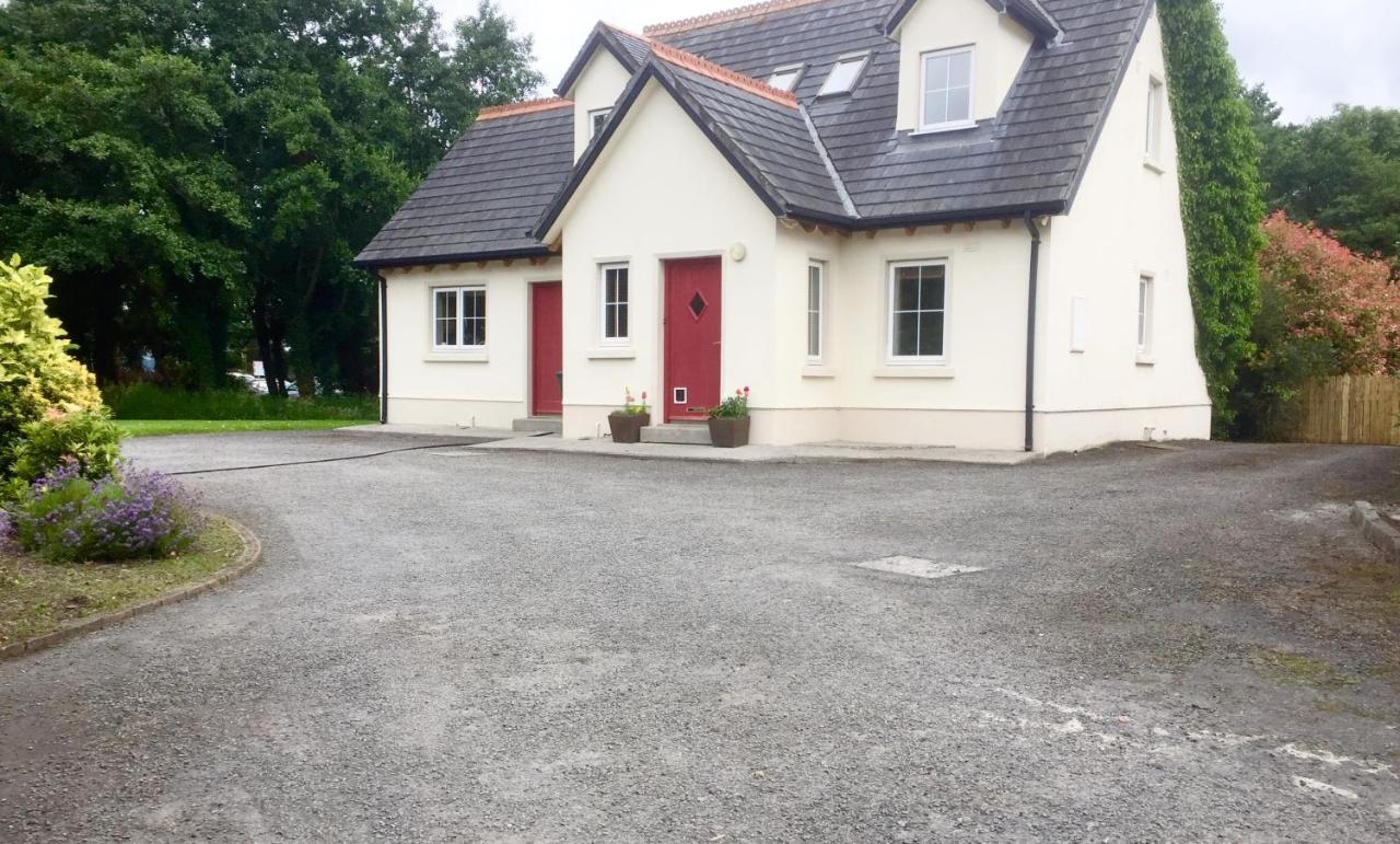 Lakeside Cottage Killaloe Esterno foto